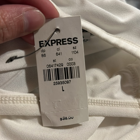 Express Top - Picture 2 of 2
